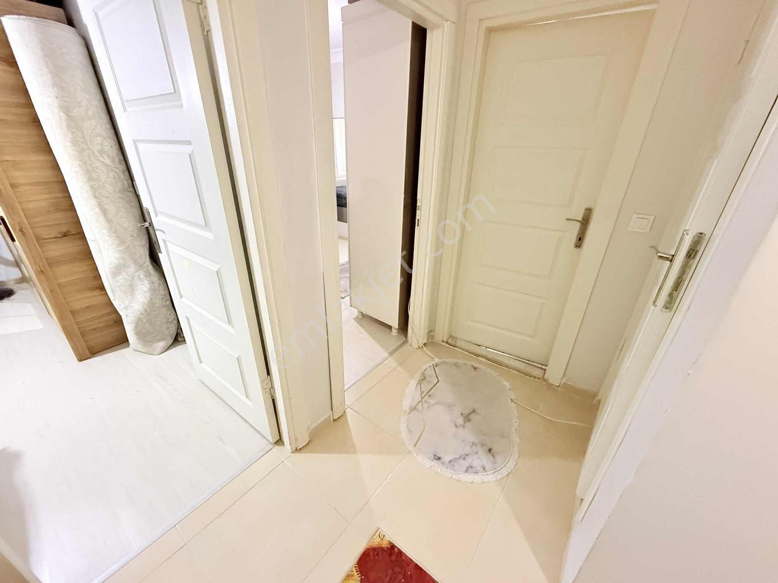 Arzu Emlak'tan Gazi Mah Satılık 9 Yaşında Yüksek Giriş Daire — fotoğraf 14
