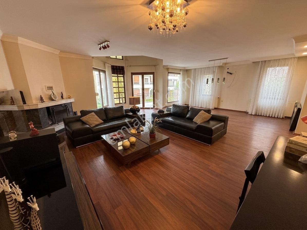 Turyap'tan Korutürkte Kapalı Havuzlu Lüks 3+2 Tripleks Villa — fotoğraf 8