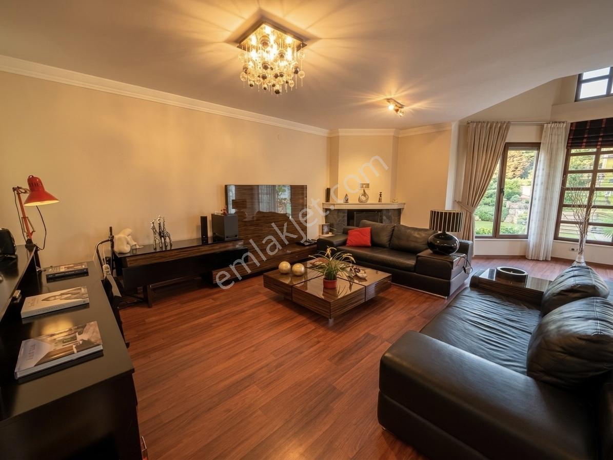 Turyap'tan Korutürkte Kapalı Havuzlu Lüks 3+2 Tripleks Villa — fotoğraf 9