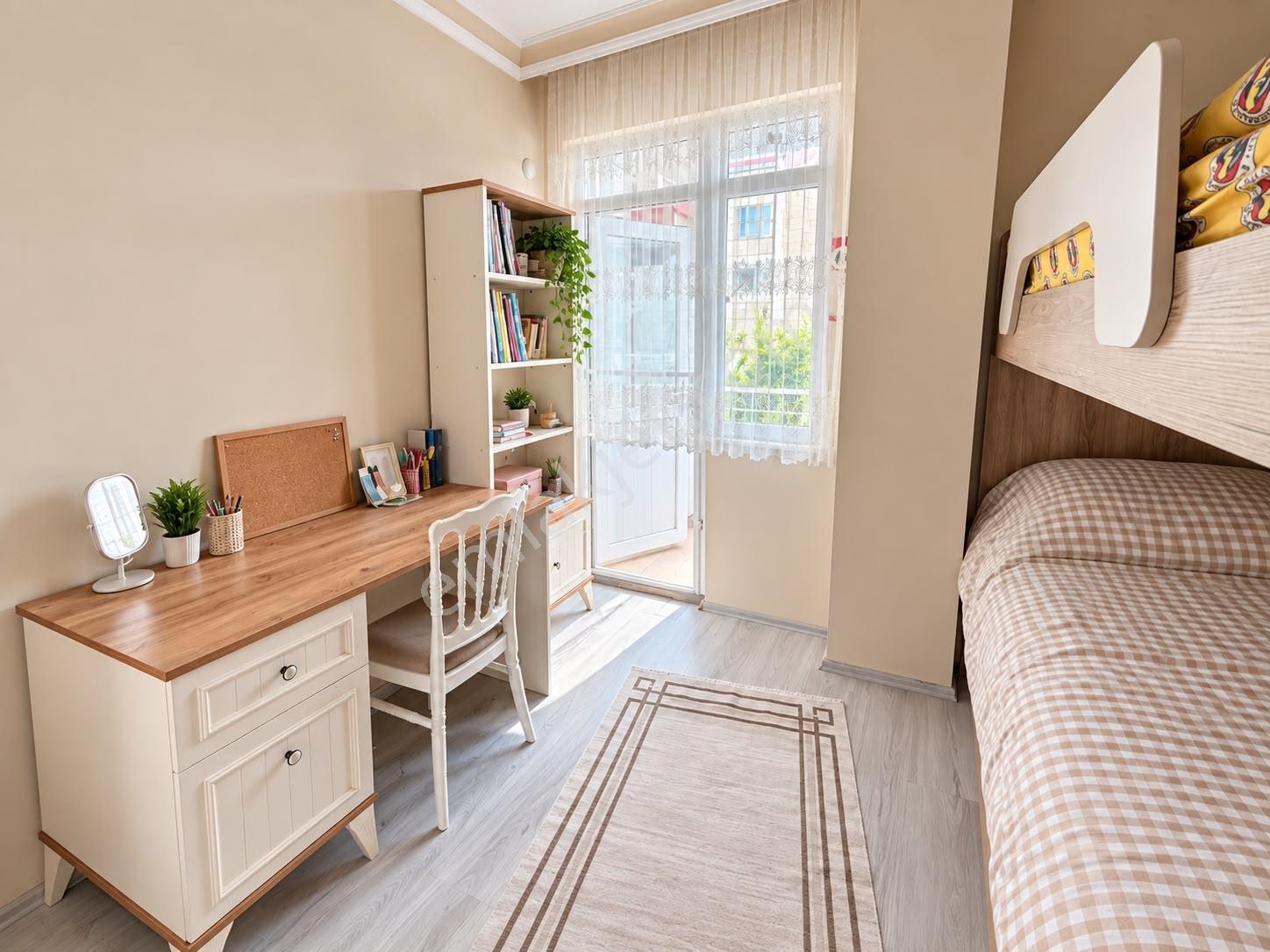 Cumhuriyet Mahallesi'nde Satılık 2+1 Daire — fotoğraf 15