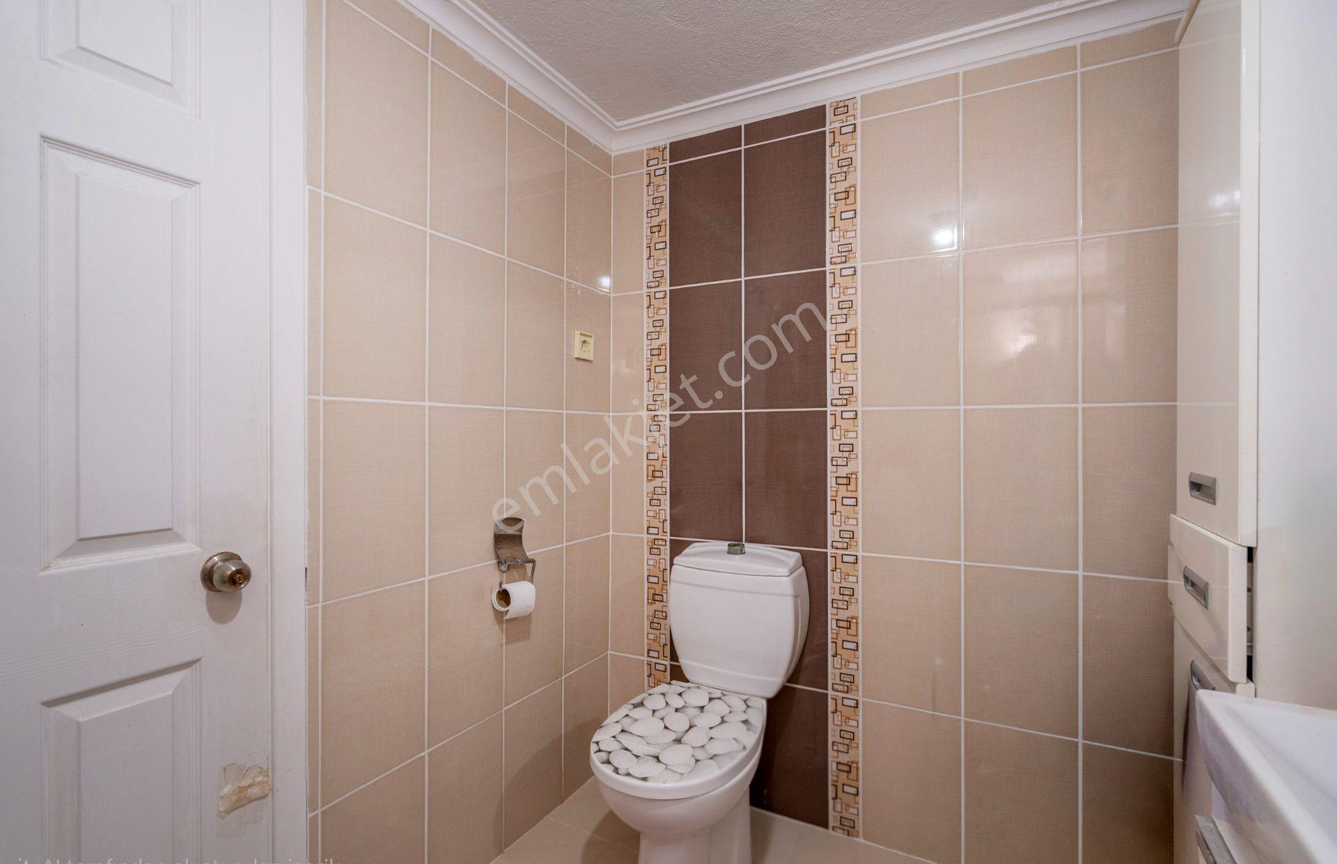 Cb Level/güzelyalı Siteler-satılık 3+1 Havuz Manzaralı Ara Kat — fotoğraf 29
