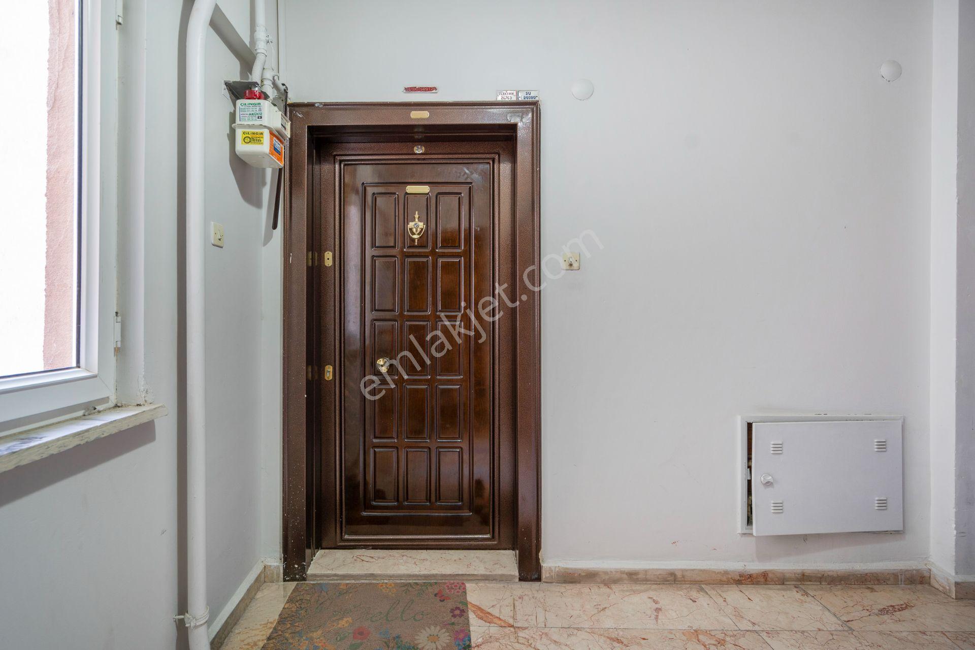 Cb Level/güzelyalı Siteler-satılık 3+1 Havuz Manzaralı Ara Kat — fotoğraf 30