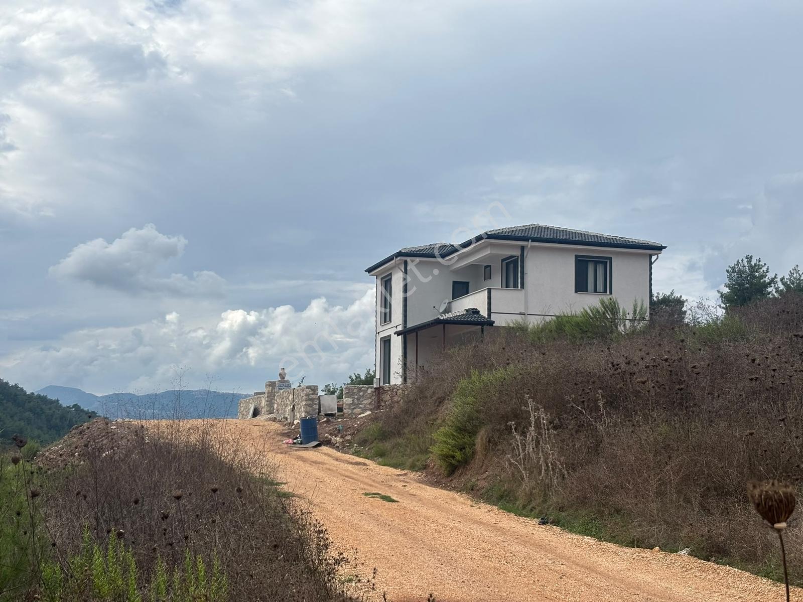 Oflaz Emlaktan Satılık 2 Adet Arsa — fotoğraf 6