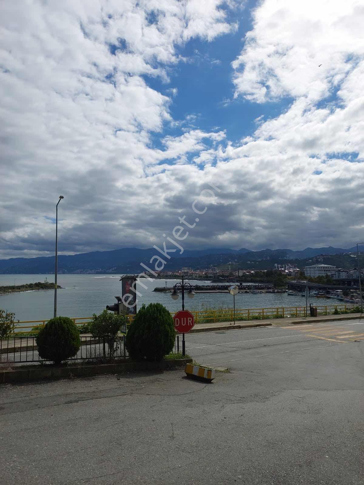 Araklı Hürriyet Mahallesi Sea Garden Sitesinde 165 M² 3+1 — fotoğraf 12
