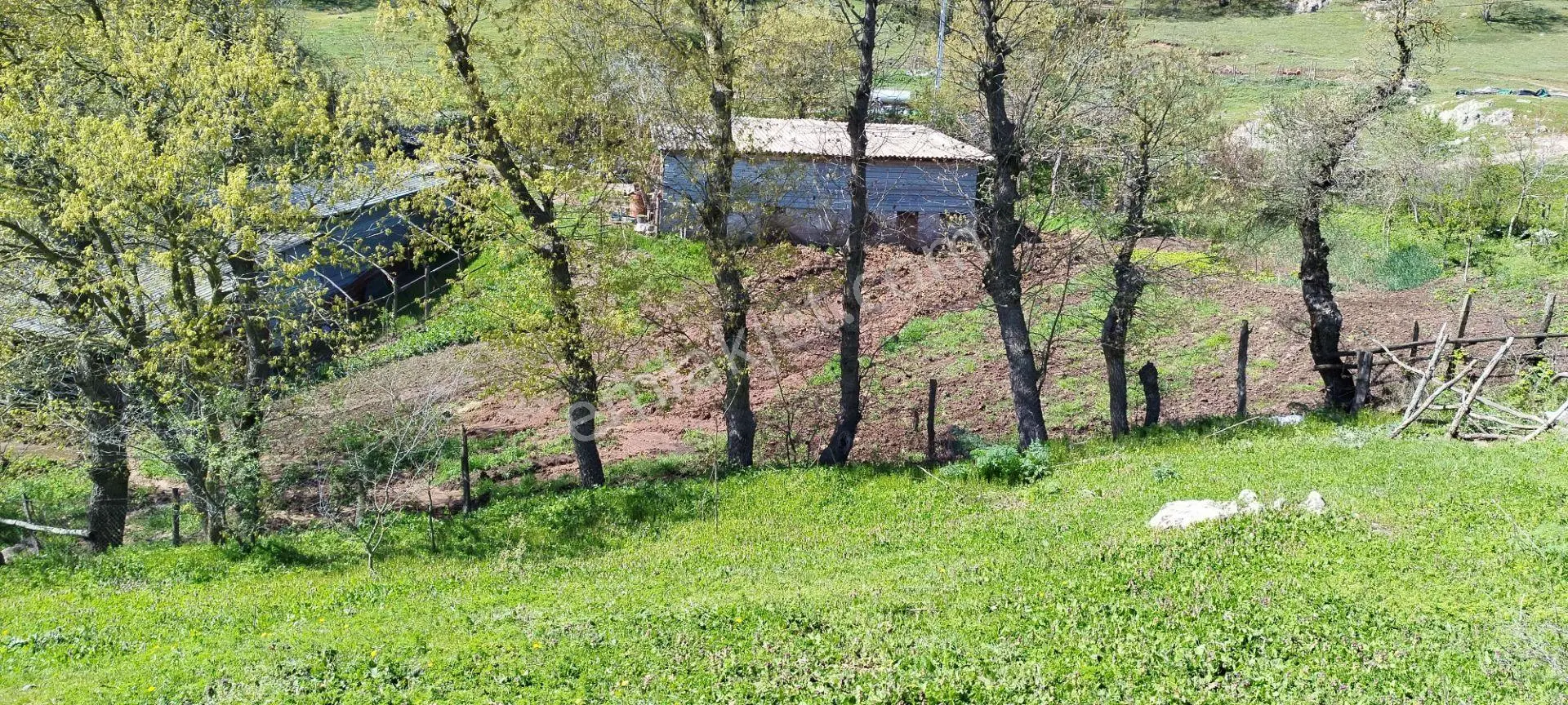 1.734 M2 Arsa Keşif Arazi . Balıkesir Gönen Kalburcu Köyü 110-3 Parselde. Köy Kenarında, Düz, Me — fotoğraf 3