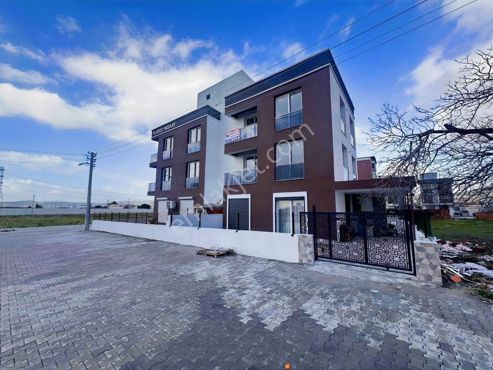 Aliağa Helvacı 2+1 Satılık Daire — fotoğraf 8