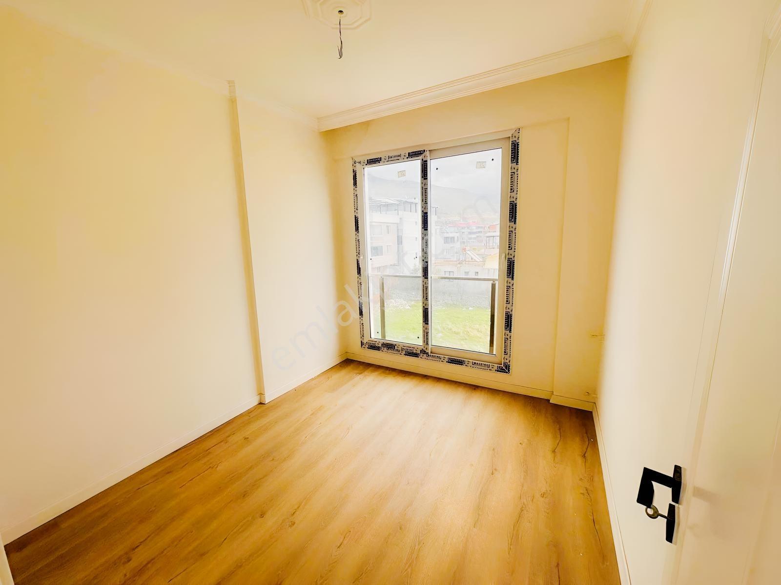 Aliağa Helvacı 2+1 Satılık Daire — fotoğraf 29