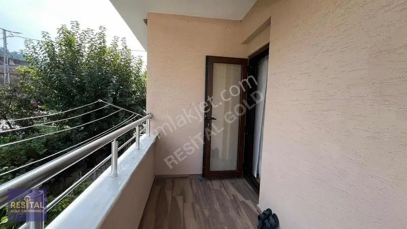 Mudanya Derekoyde Bahcelı Daıre Ve Dukkan Bır Arada — fotoğraf 33