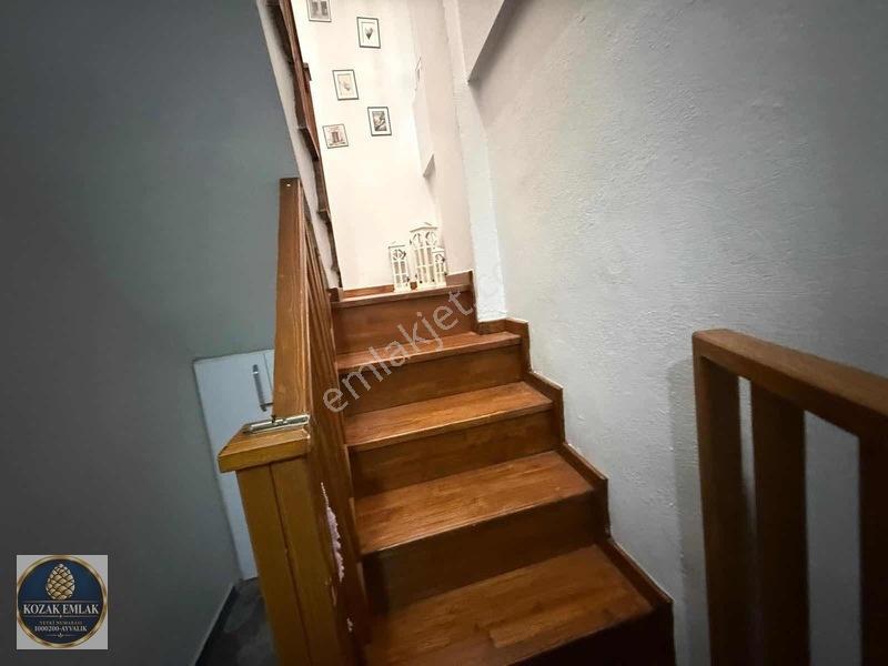 Ayvalık Aliçetinkaya'da Genişteraslı Bakımlı Satılık Dubleks — fotoğraf 8