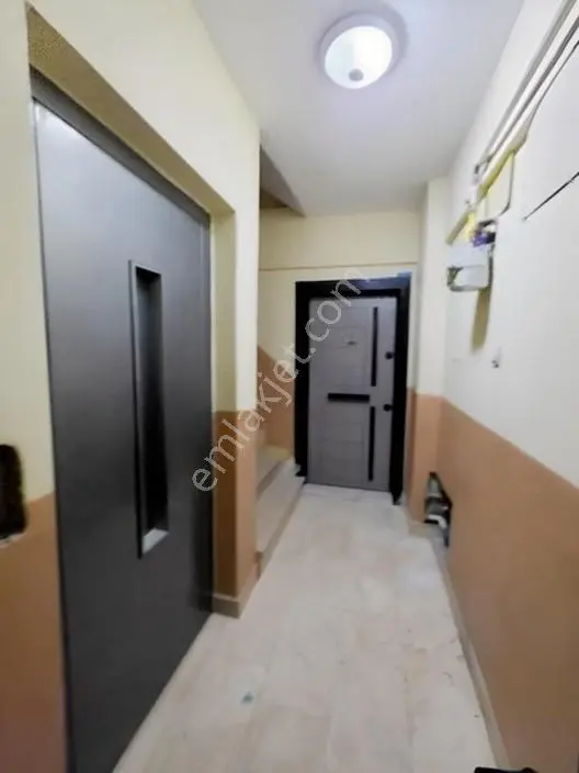 Bursa Emlak Alem-İ Hürriyet De 2+1 90 M2 Arakat Satılık Daire