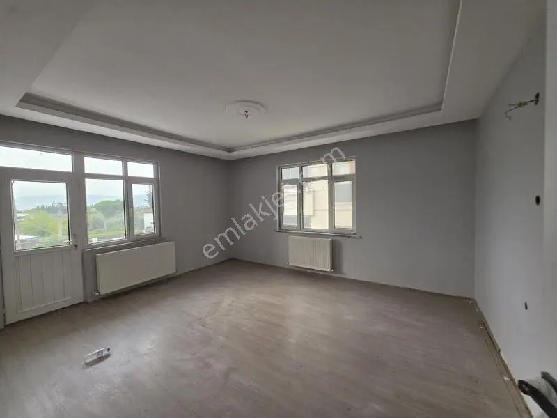 Bursa Emlak Alem-i Hürriyet De 2+1 90 M2 Arakat Satılık Daire — fotoğraf 2