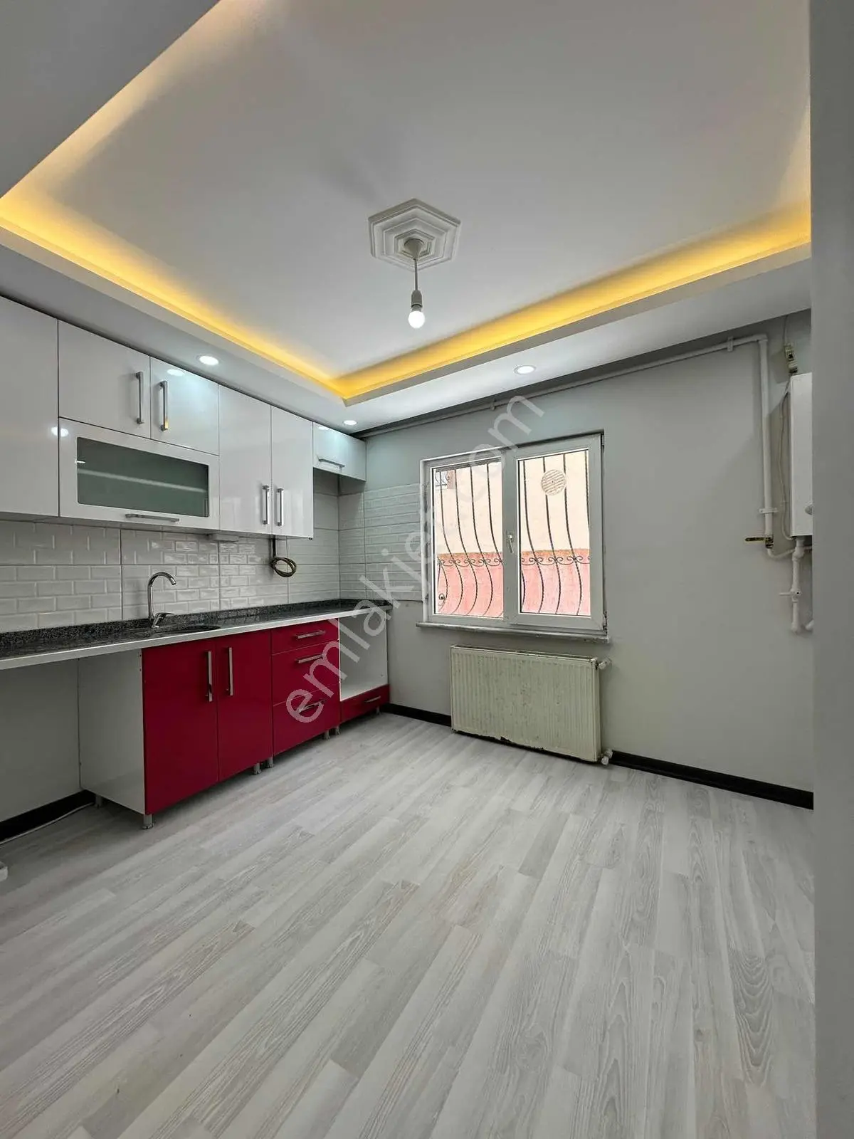 Muhittin Mahallesi 3+1 150m2 Full Tadilatlı Masrafsız — fotoğraf 4