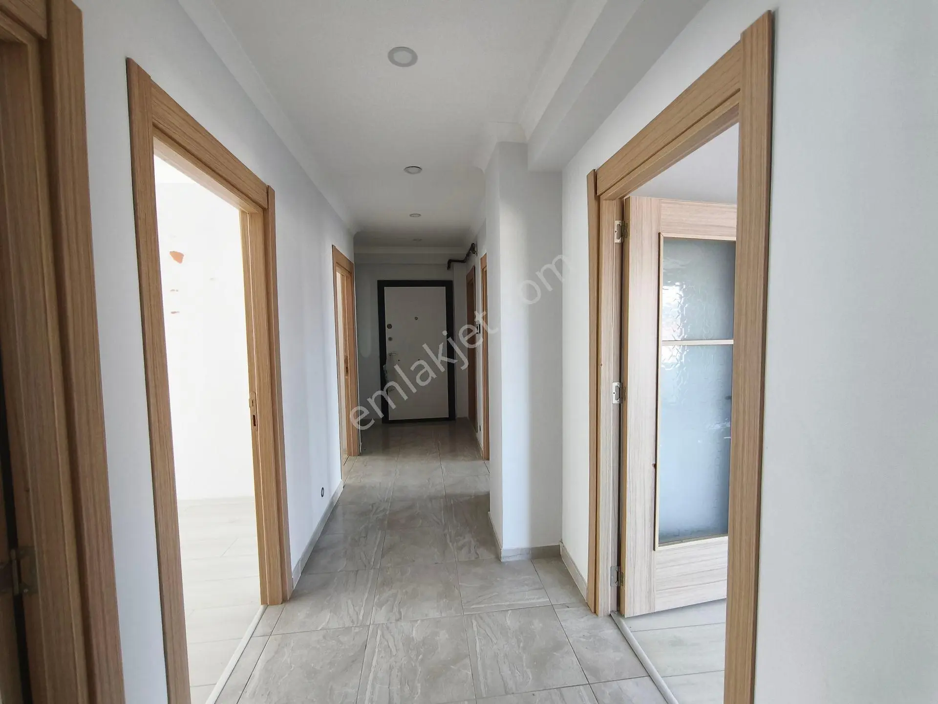 Sultanbeyli'de Eminevime Uygun Satılık 3+1 Boş & Geniş & Arakat Daire — fotoğraf 19