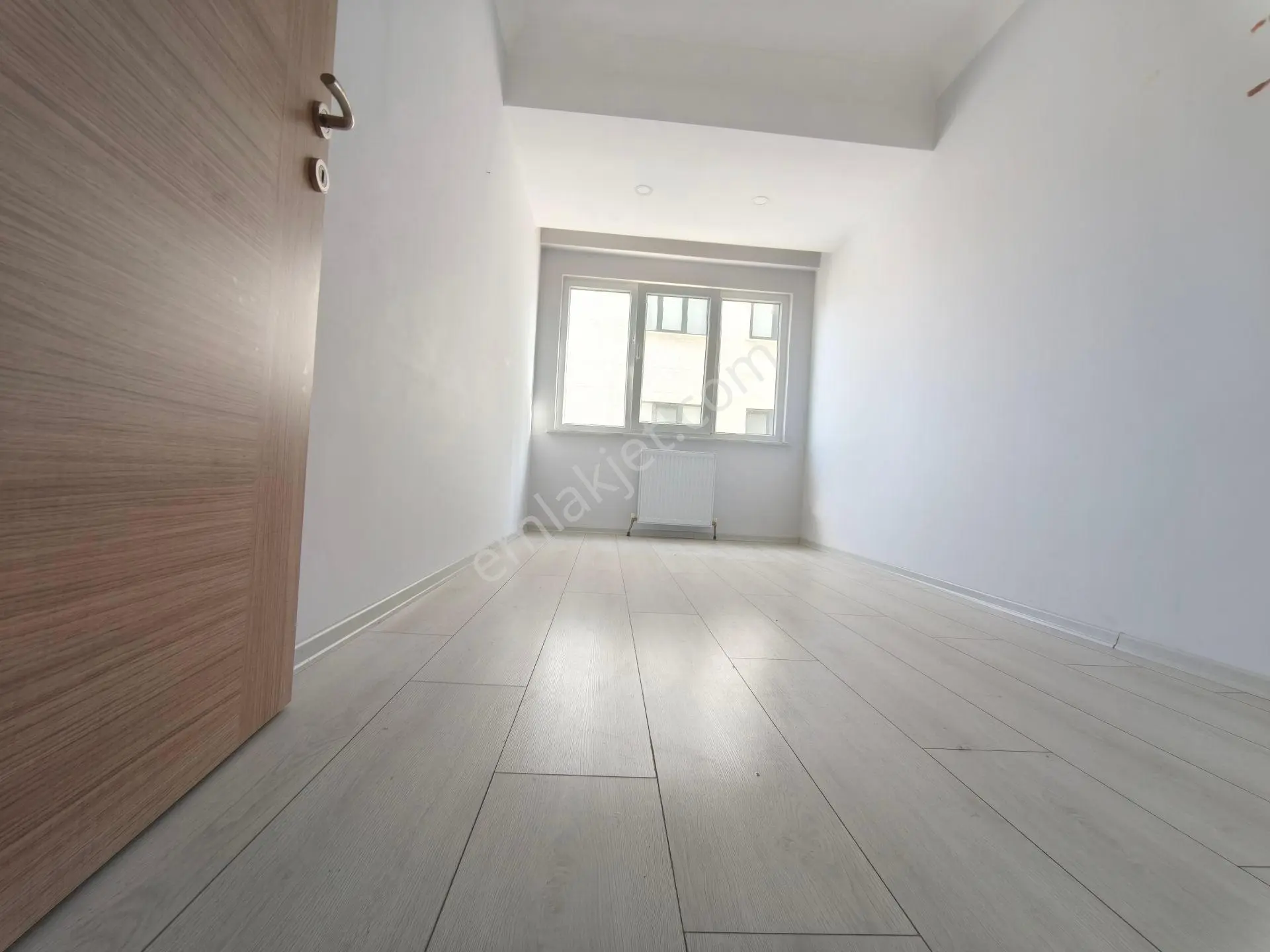 Sultanbeyli'de Eminevime Uygun Satılık 3+1 Boş & Geniş & Arakat Daire — fotoğraf 20