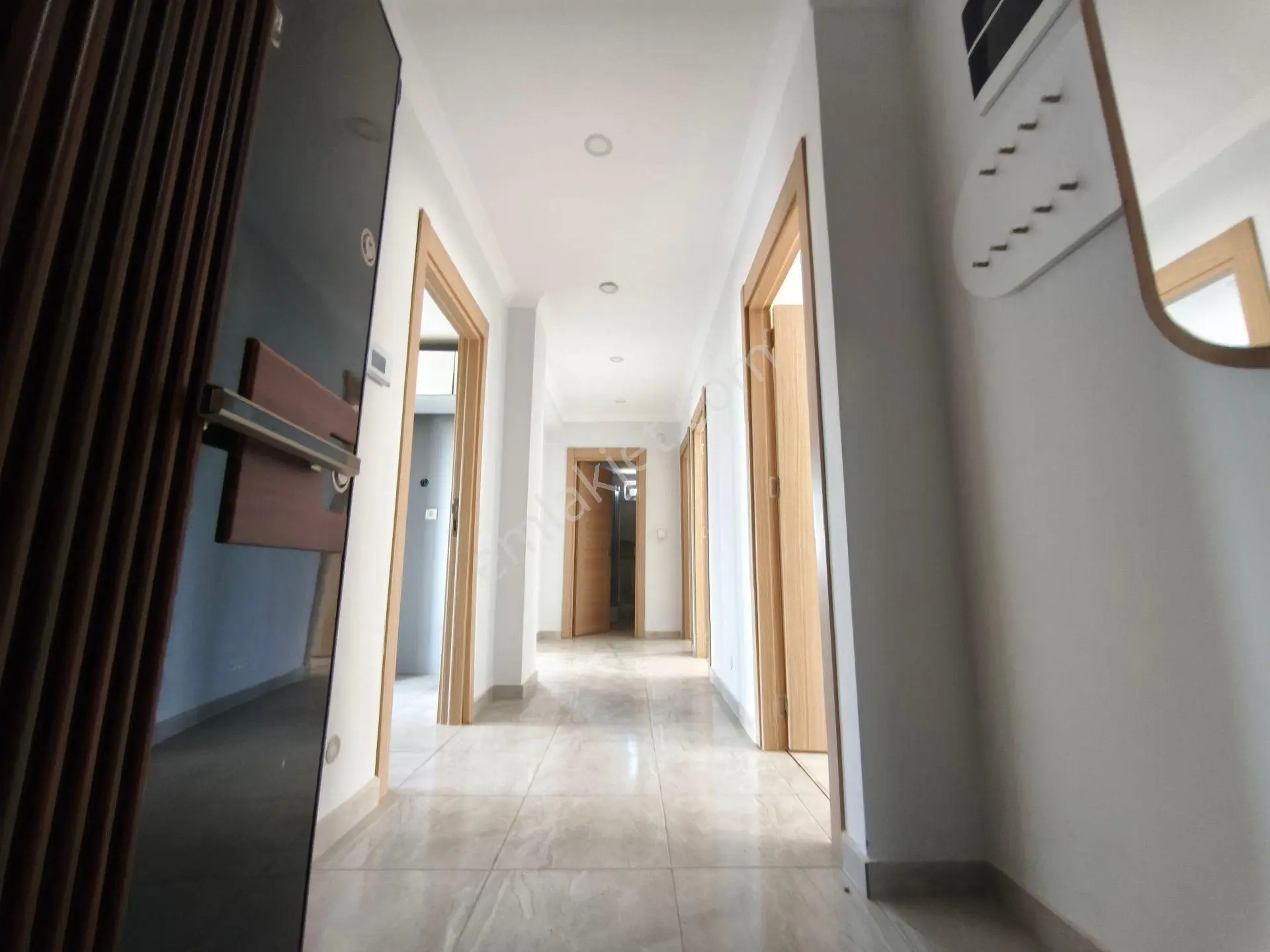 Sultanbeyli'de Eminevime Uygun Satılık 3+1 Boş & Geniş & Arakat Daire — fotoğraf 21