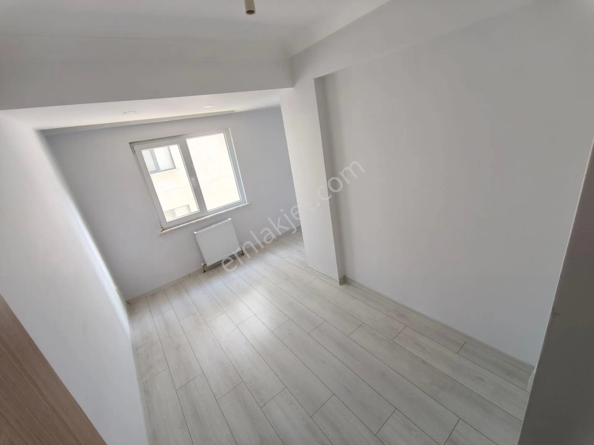 Sultanbeyli'de Eminevime Uygun Satılık 3+1 Boş & Geniş & Arakat Daire — fotoğraf 22