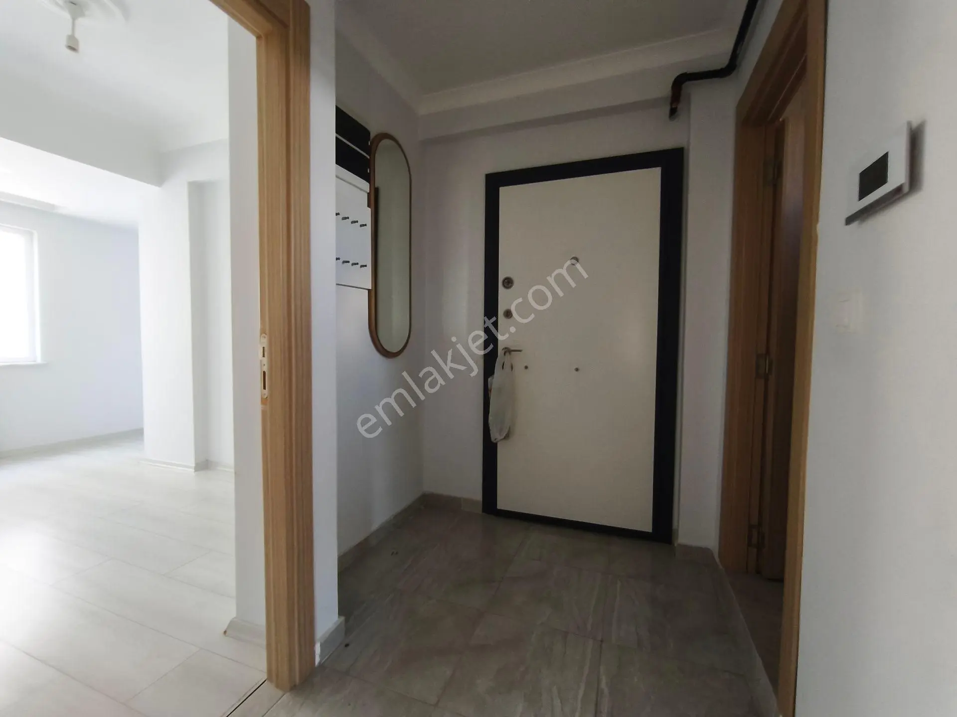 Sultanbeyli'de Eminevime Uygun Satılık 3+1 Boş & Geniş & Arakat Daire — fotoğraf 27
