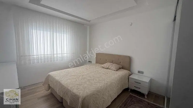 Kuşadası Merkezde Emsallerinin Altında Satılık 2+1 — fotoğraf 10