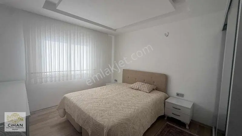 Kuşadası Merkezde Emsallerinin Altında Satılık 2+1 — fotoğraf 11