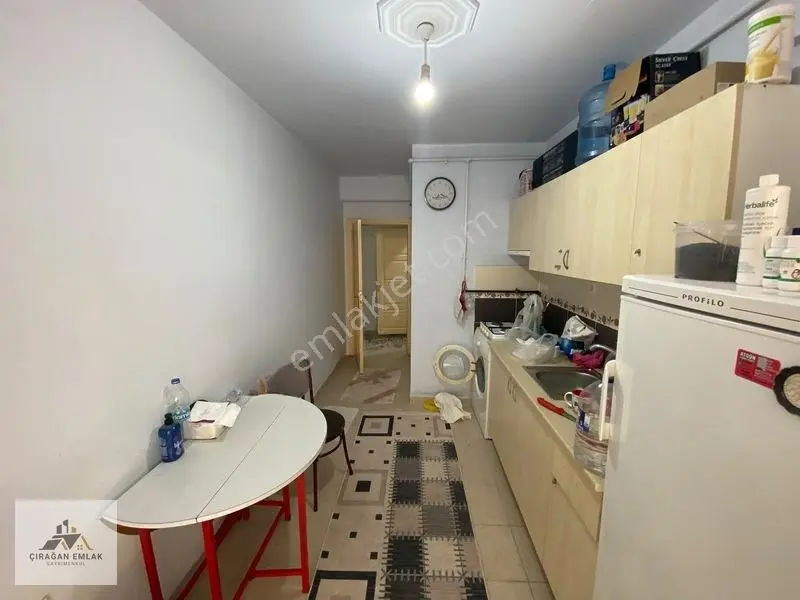 Çırağan Emlak'tan Mamure Mah.gaziyakup Satar Cd Yakını 2+0 Daire — fotoğraf 5