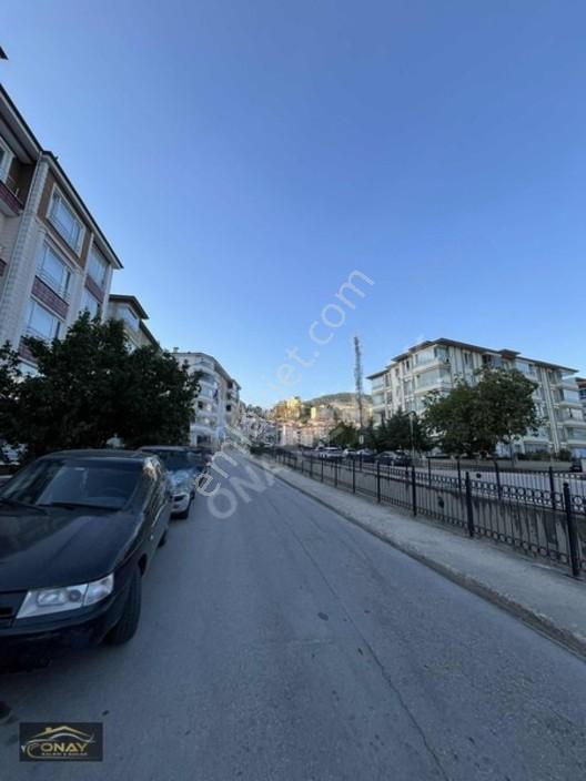 Onay Emlak'tan 3+1 Çok Geniş Satılık Daire — fotoğraf 3