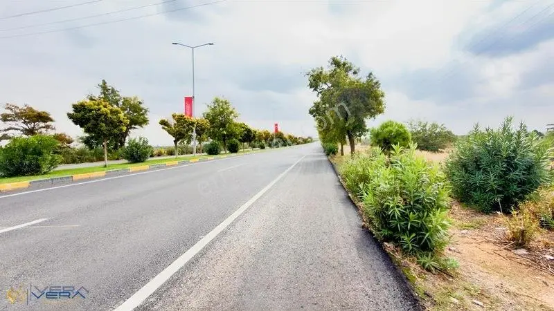 Havalimanı Dibinde Asfalta Sıfır 2.500 M² Satılık Kıymetli Arazi — fotoğraf 5