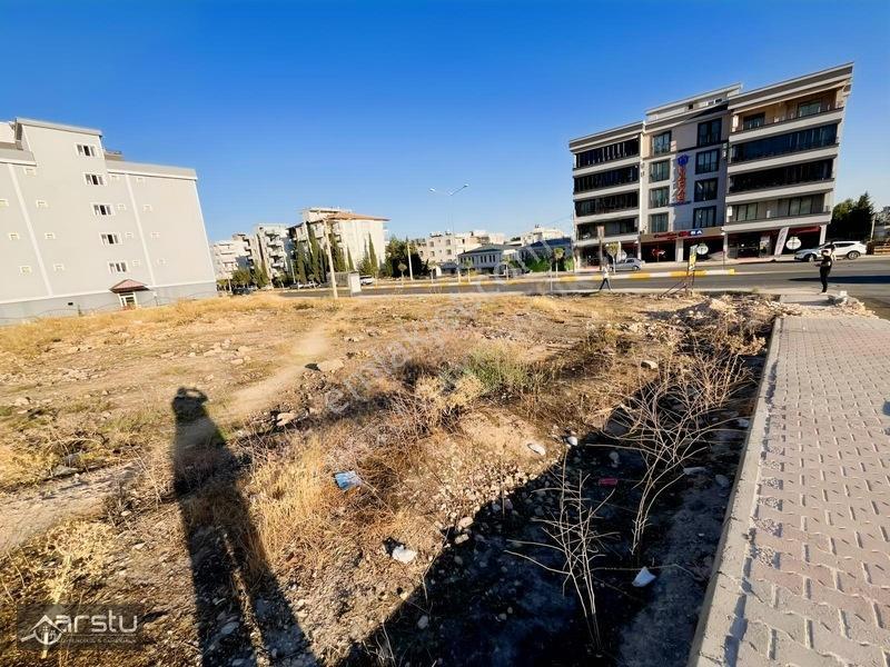 Arstu Gm Zahide'den Cumhuriyet Mah Satılık Arsa — fotoğraf 6