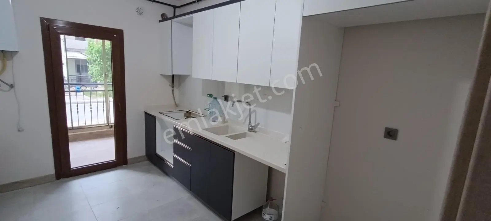 Doğukan Real Estate | Güneykent 3+1 Tapusu Hazır Satılık Daire — fotoğraf 6