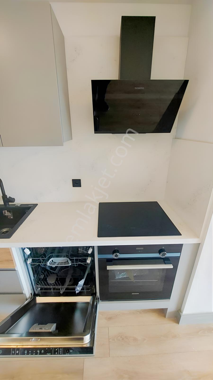 İzmir 35 Narlıderede Havuzlu, Spor Salonlu Sitede Sıfır 2+1! — fotoğraf 4