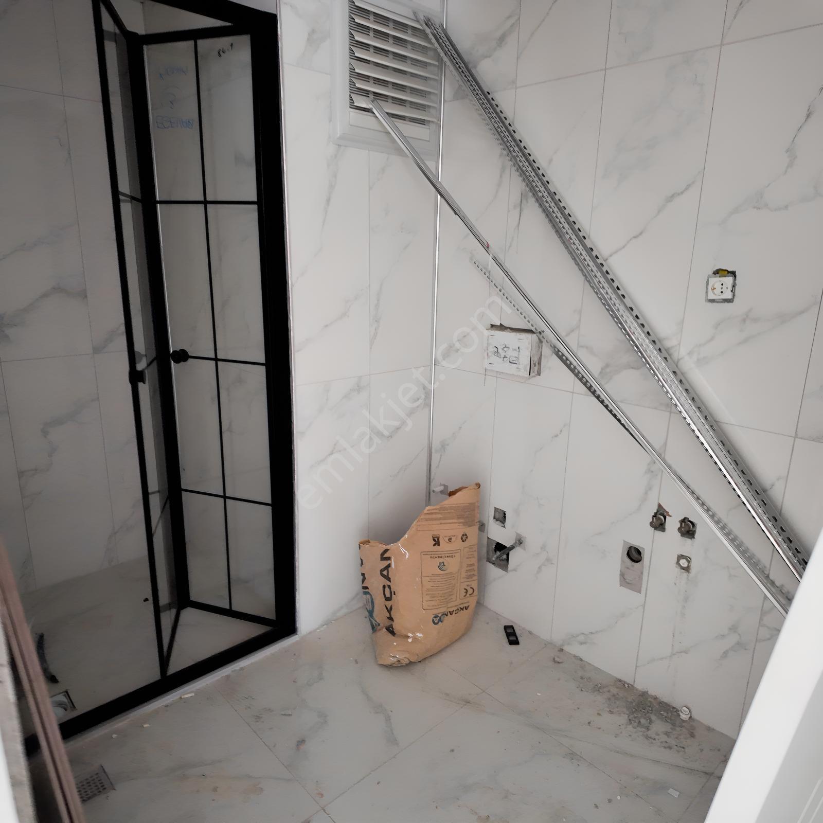 Ulucamii Ring Yolu Mevkii 100 M2 2+1 Bağımsız Otoparklı Daire — fotoğraf 5