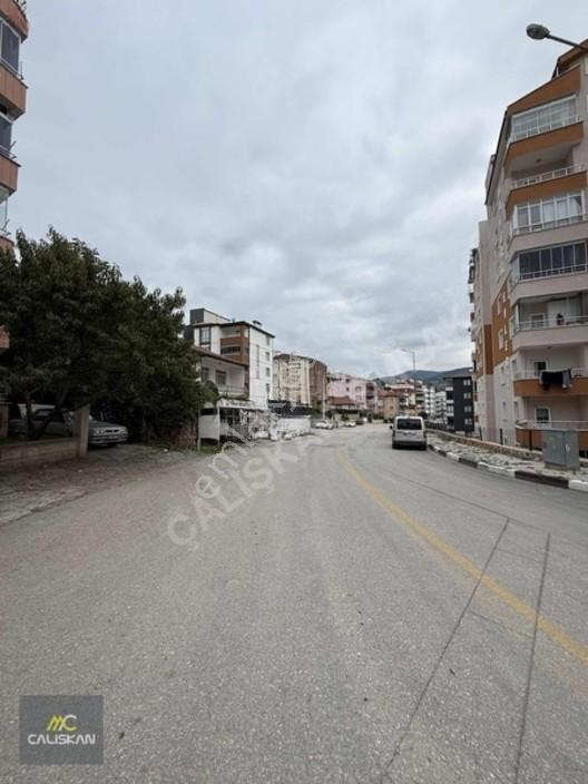 Topçubağında Satılık 130 M2 3+1 Daire — fotoğraf 3