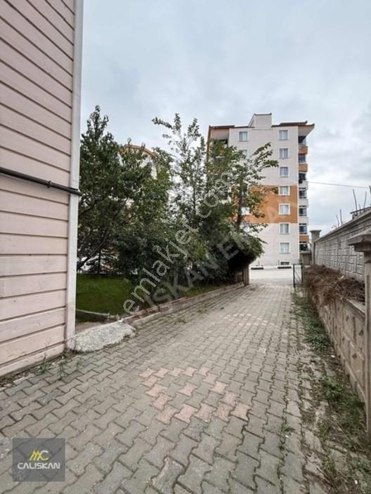 Topçubağında Satılık 130 M2 3+1 Daire — fotoğraf 5