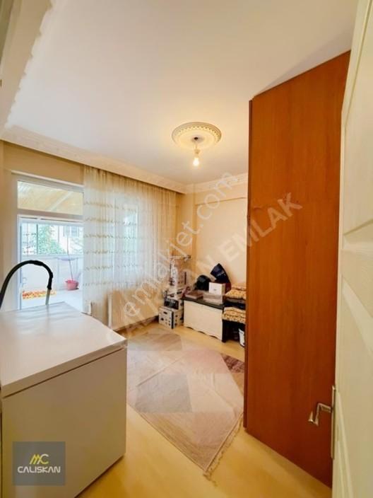 Topçubağında Satılık 130 M2 3+1 Daire — fotoğraf 7