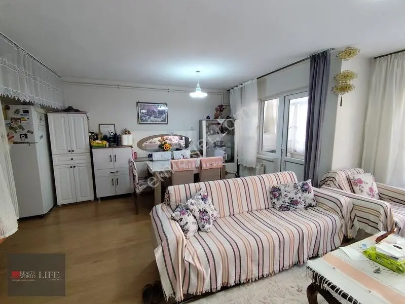 Rw Lıfe // Kurtuluş Mah. Satılık 2+1 Daire — fotoğraf 6
