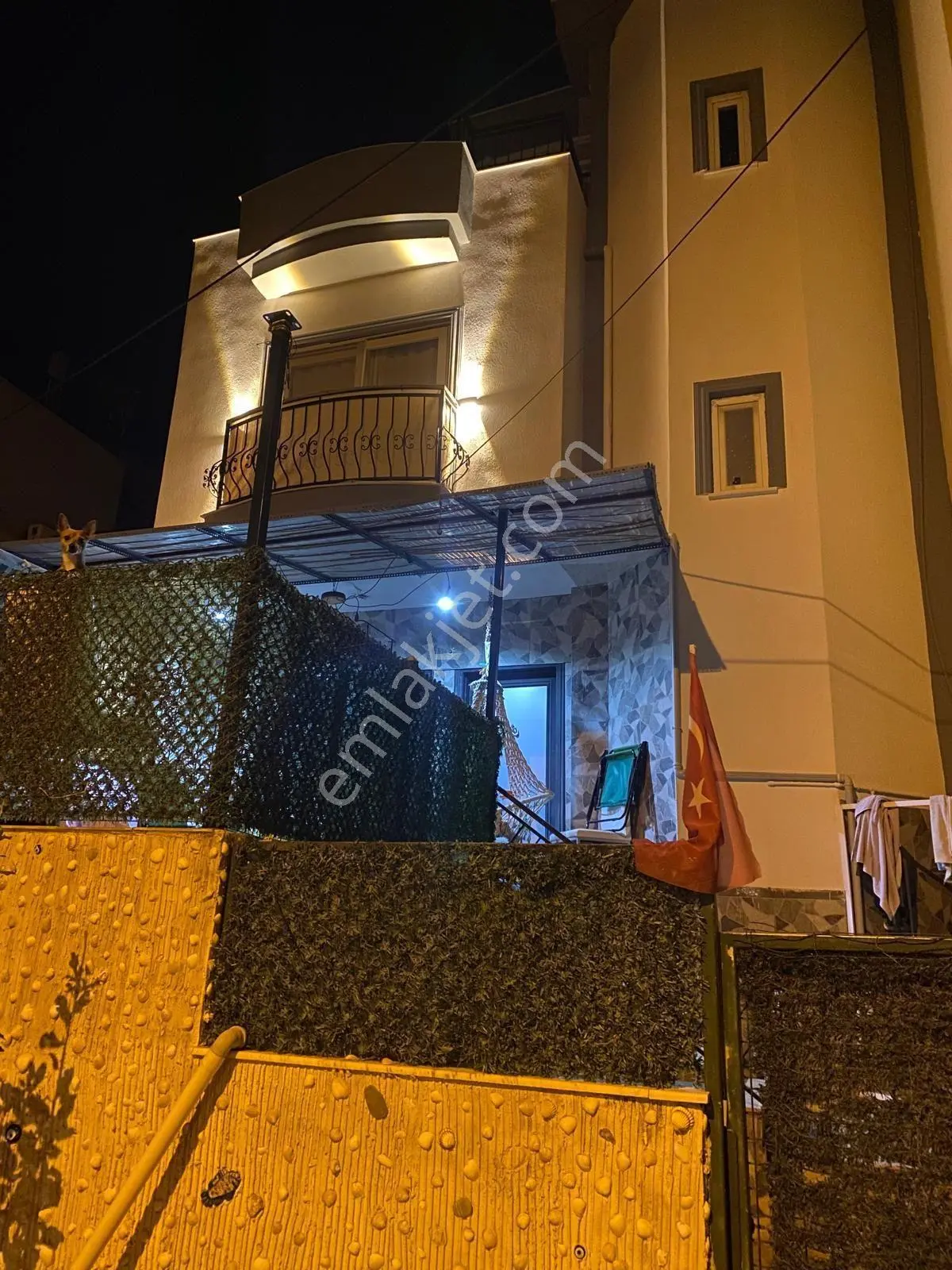 Didim Efeler Mahallesi 3+1 Geniş Teraslı Satılık Daire Ortak Havuzlu