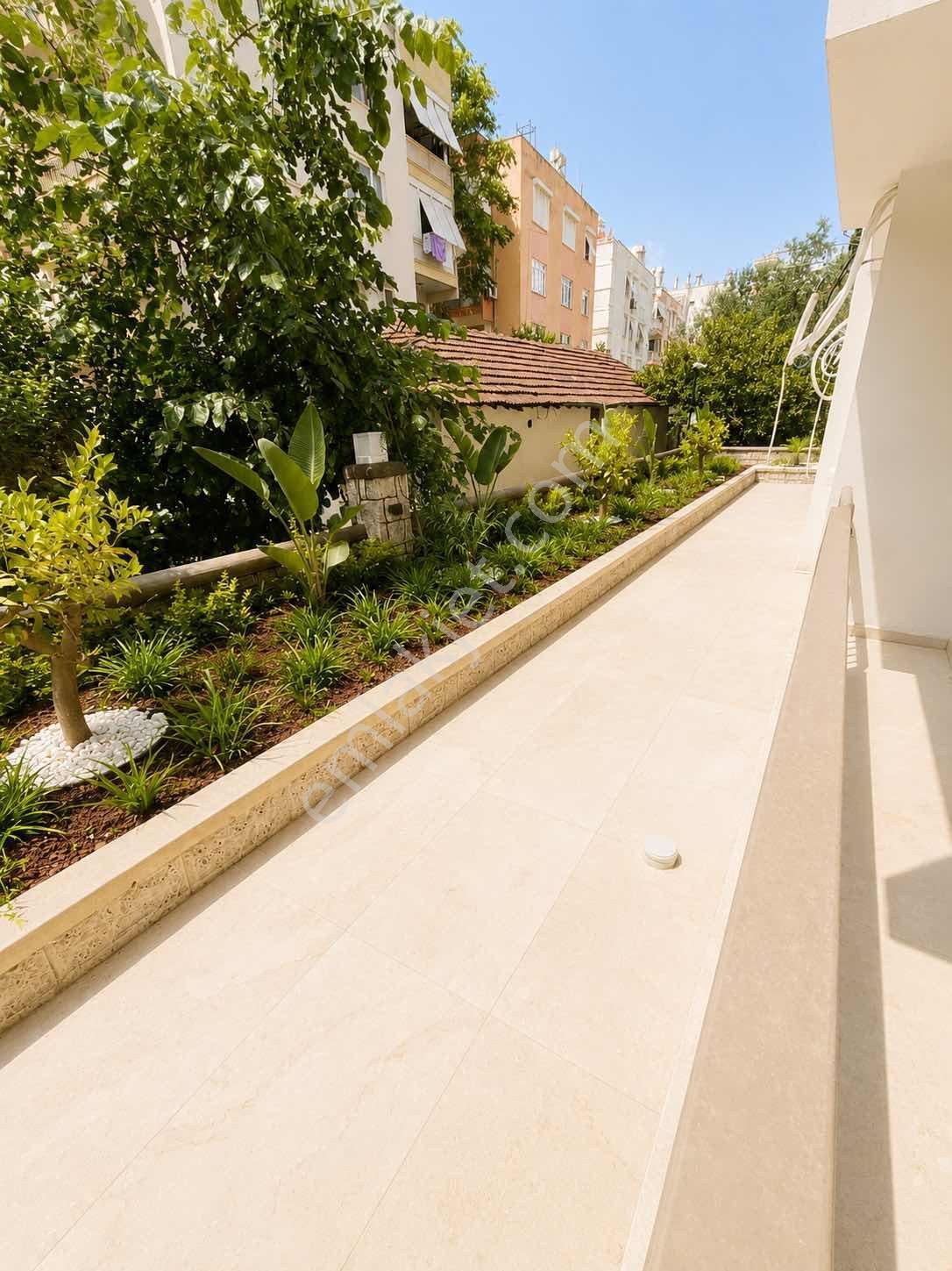 Işıklar Caddesine Denize Yürüme Mesafesinde — fotoğraf 6