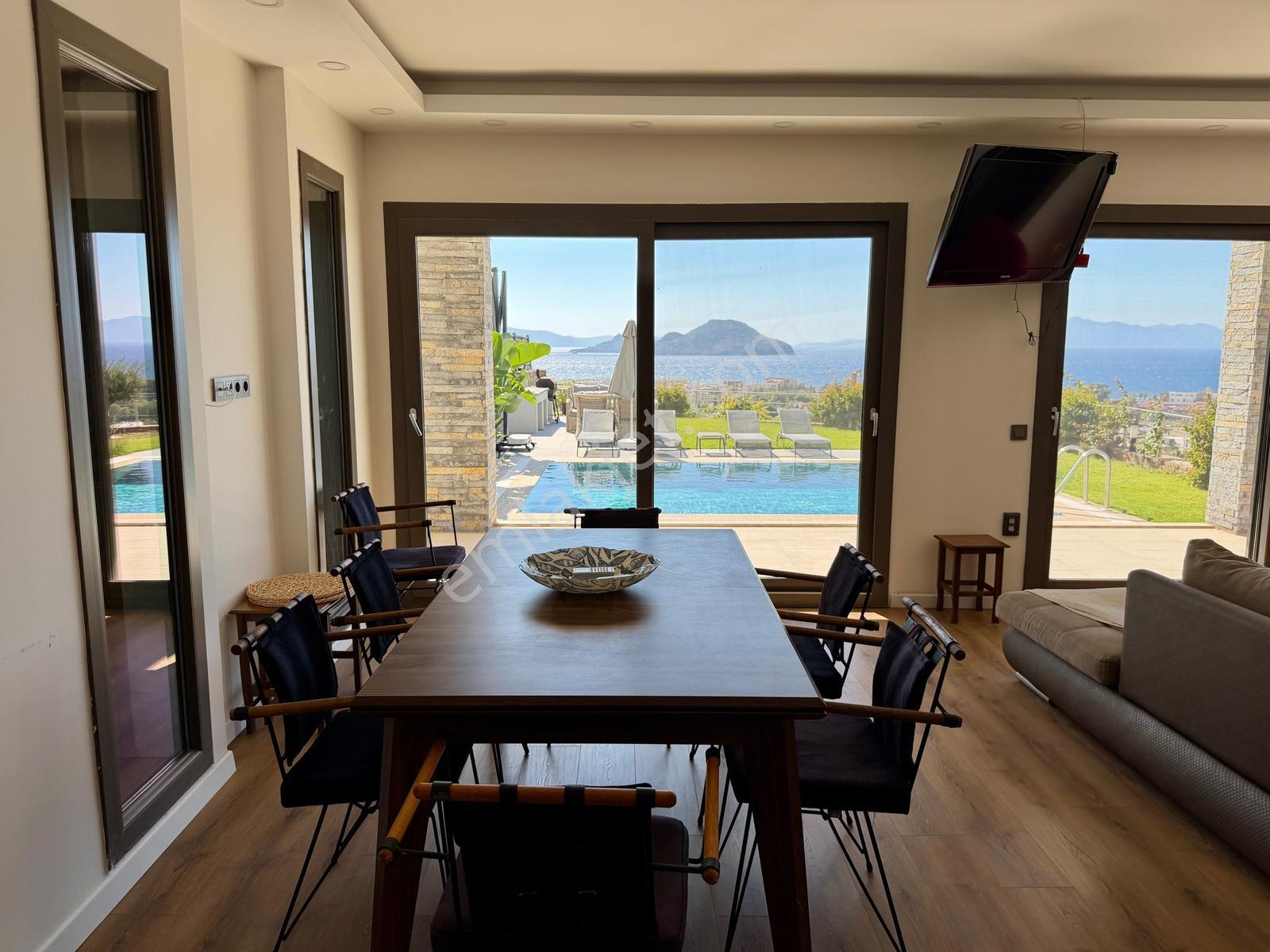 Bodrum Kadıkalesi'nde Muhteşem Deniz Manzaralı Havuzlu Villa — fotoğraf 21
