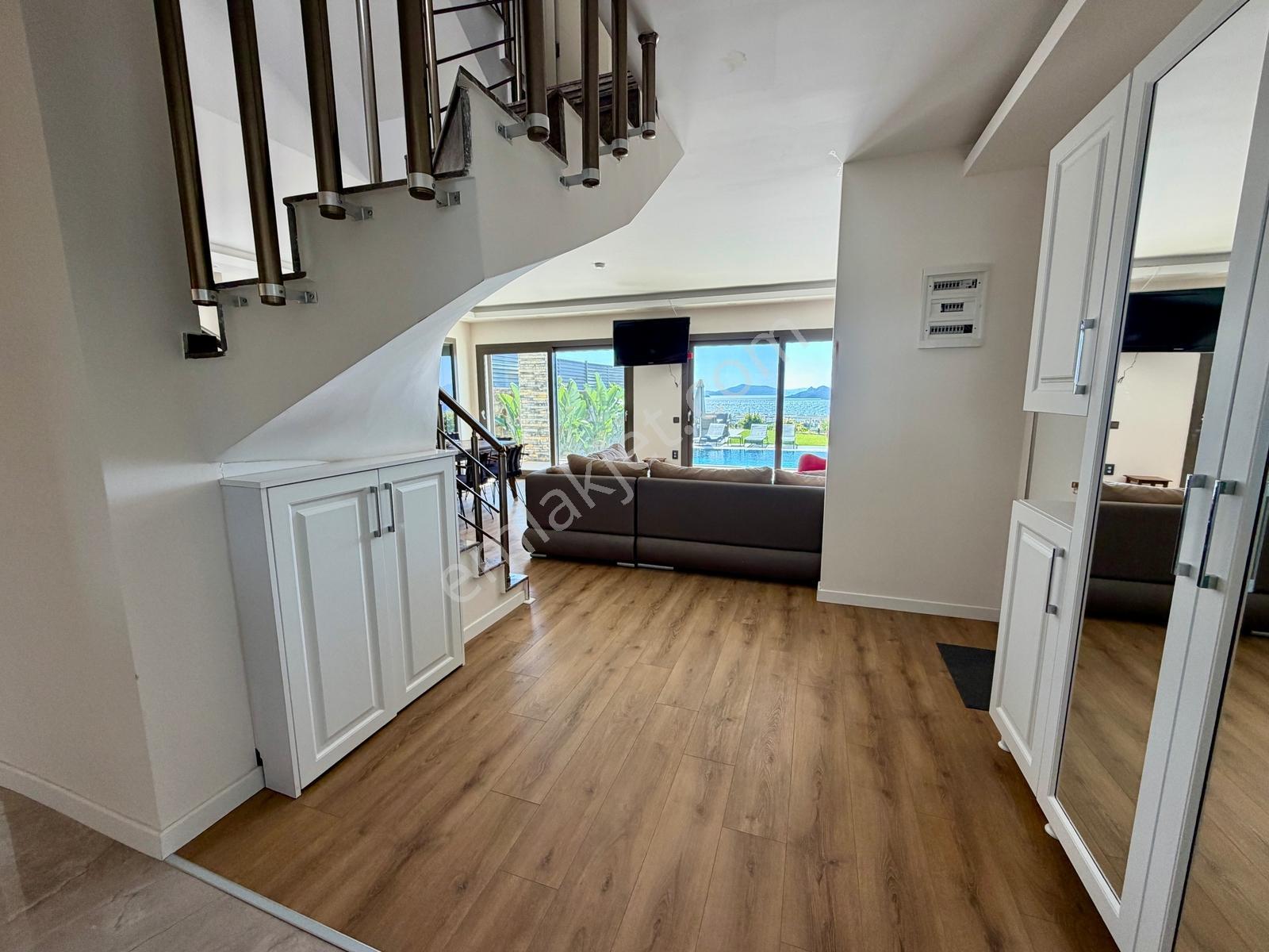 Bodrum Kadıkalesi'nde Muhteşem Deniz Manzaralı Havuzlu Villa — fotoğraf 32