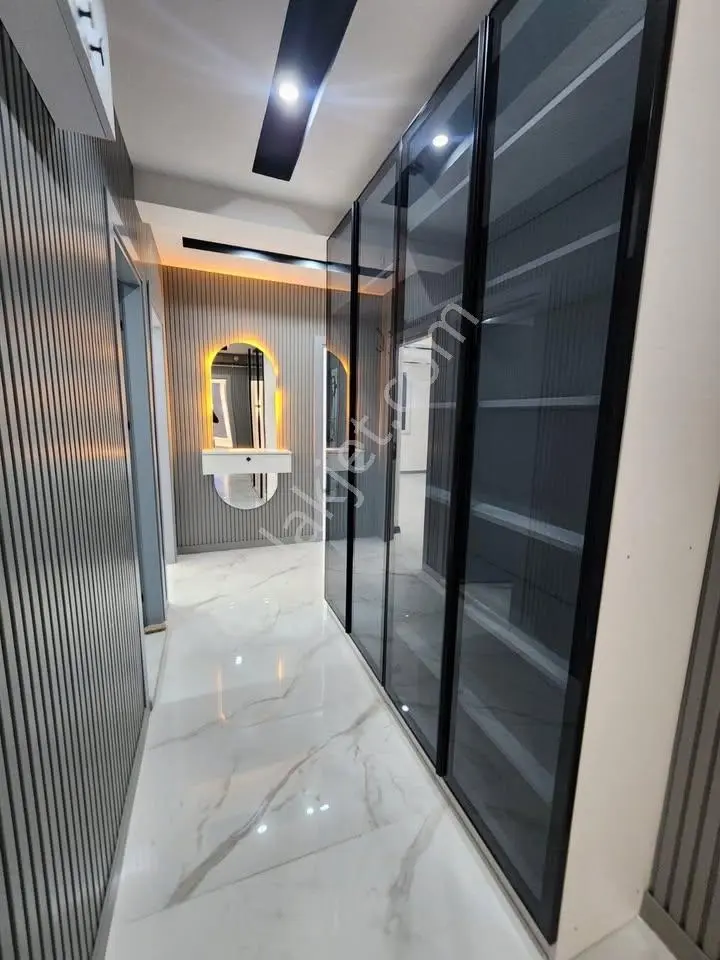 Beylikdüzü Metrobüse 7'dk Şık Ve Ferah Kullanışlı 3+1 Dairesi — fotoğraf 19