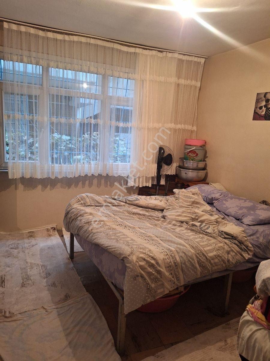Hürriyette Satılık 3+1 1.kat Daire — fotoğraf 2