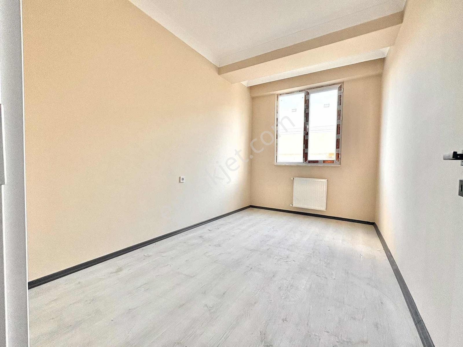 Nilüfer Emlak'tan Otoparklı Sitede 2+1 Sıfır Asansörlü Daire — fotoğraf 5