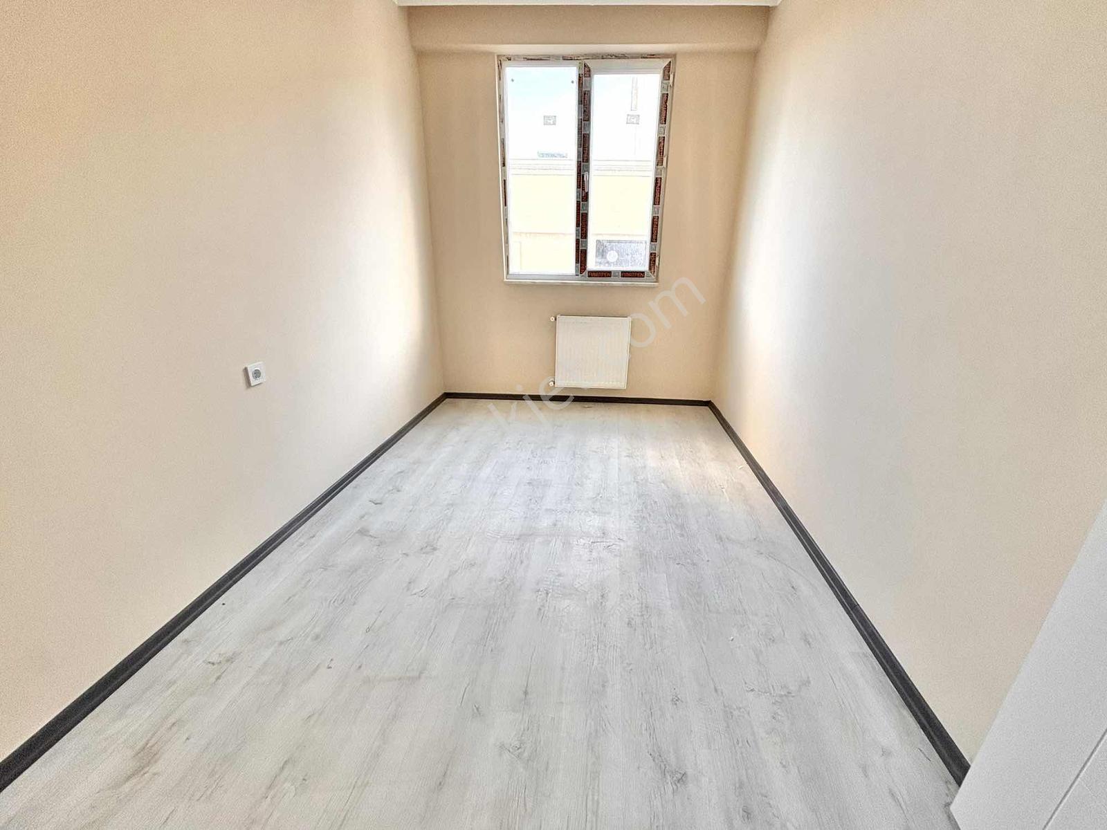 Nilüfer Emlak'tan Otoparklı Sitede 2+1 Sıfır Asansörlü Daire — fotoğraf 7