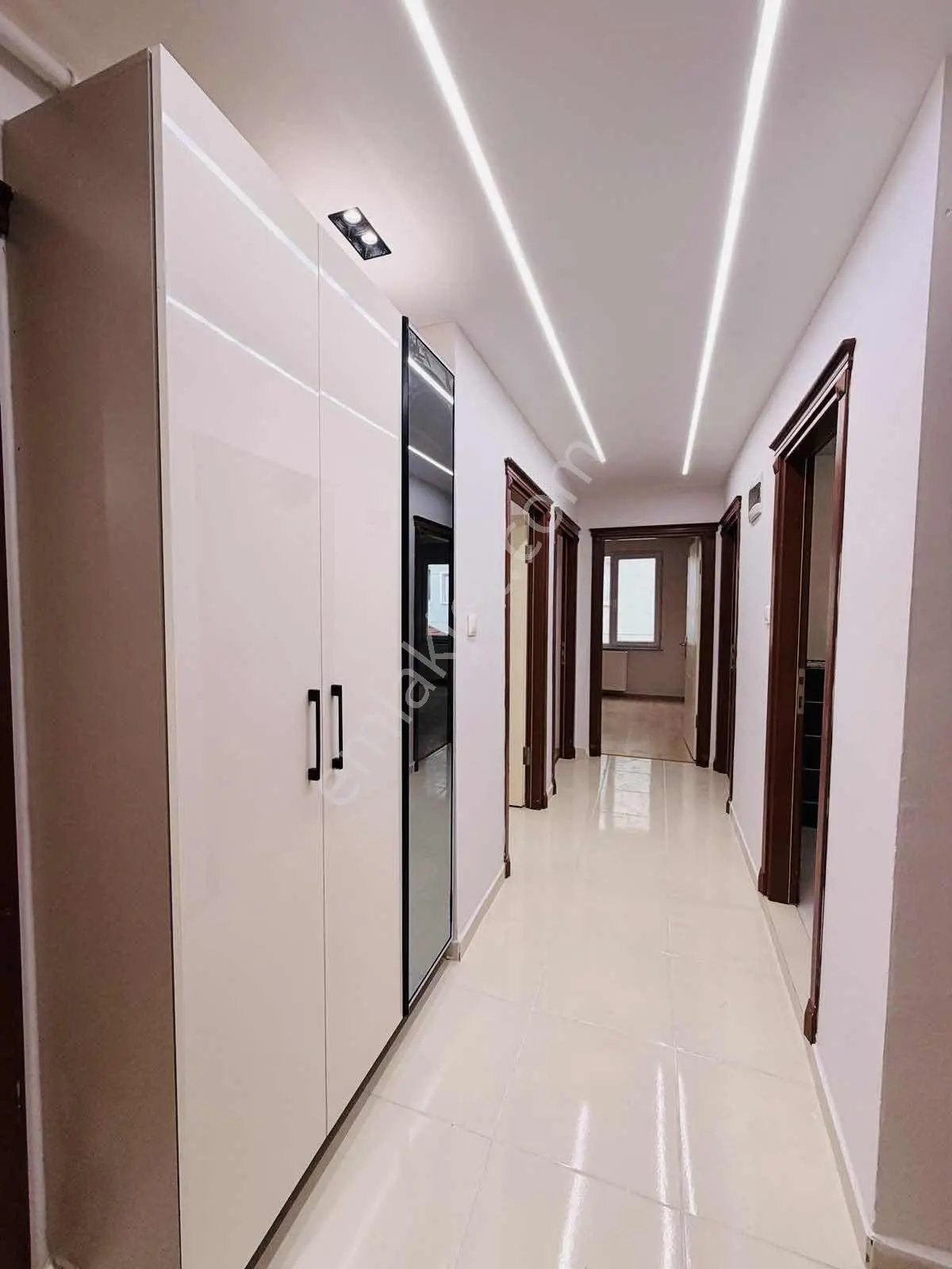 Satılık Muhitin De 3+1 Daire — fotoğraf 12