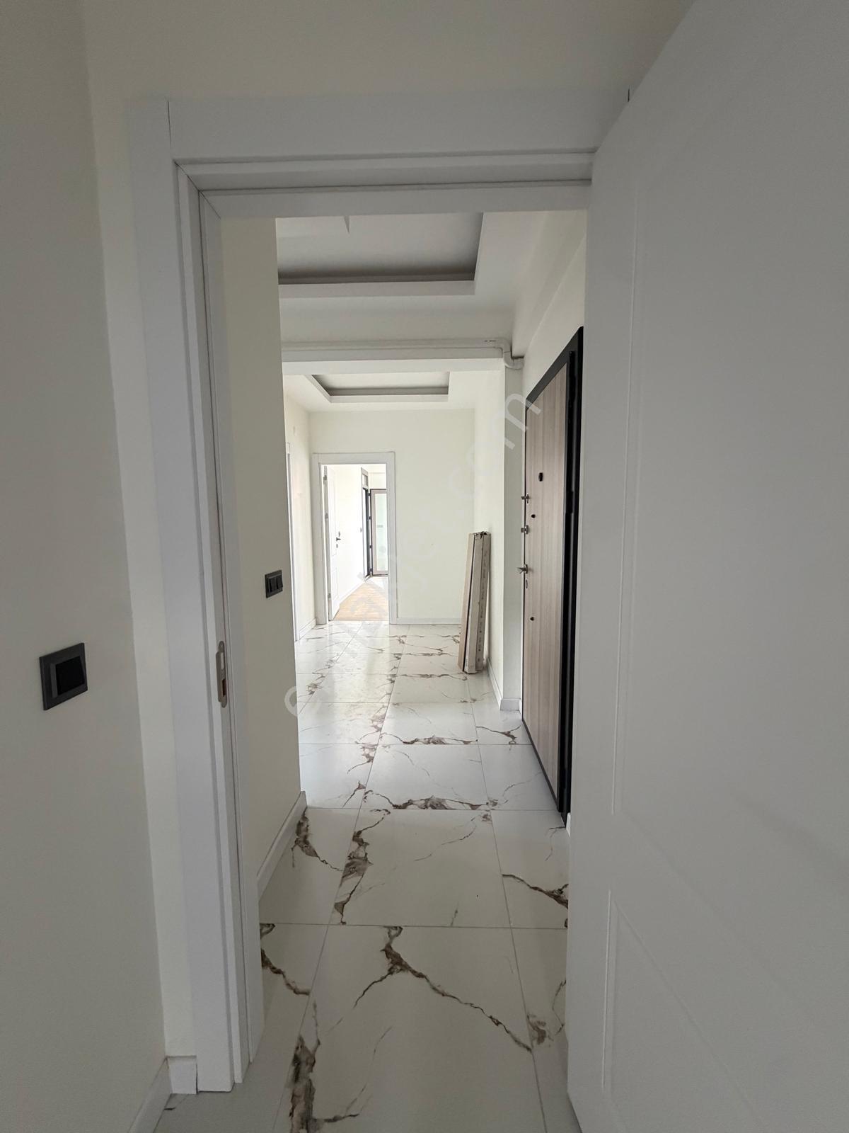 Yeni Mahallede Muhteşem Konumda 2+1 Satılık Daire — fotoğraf 10