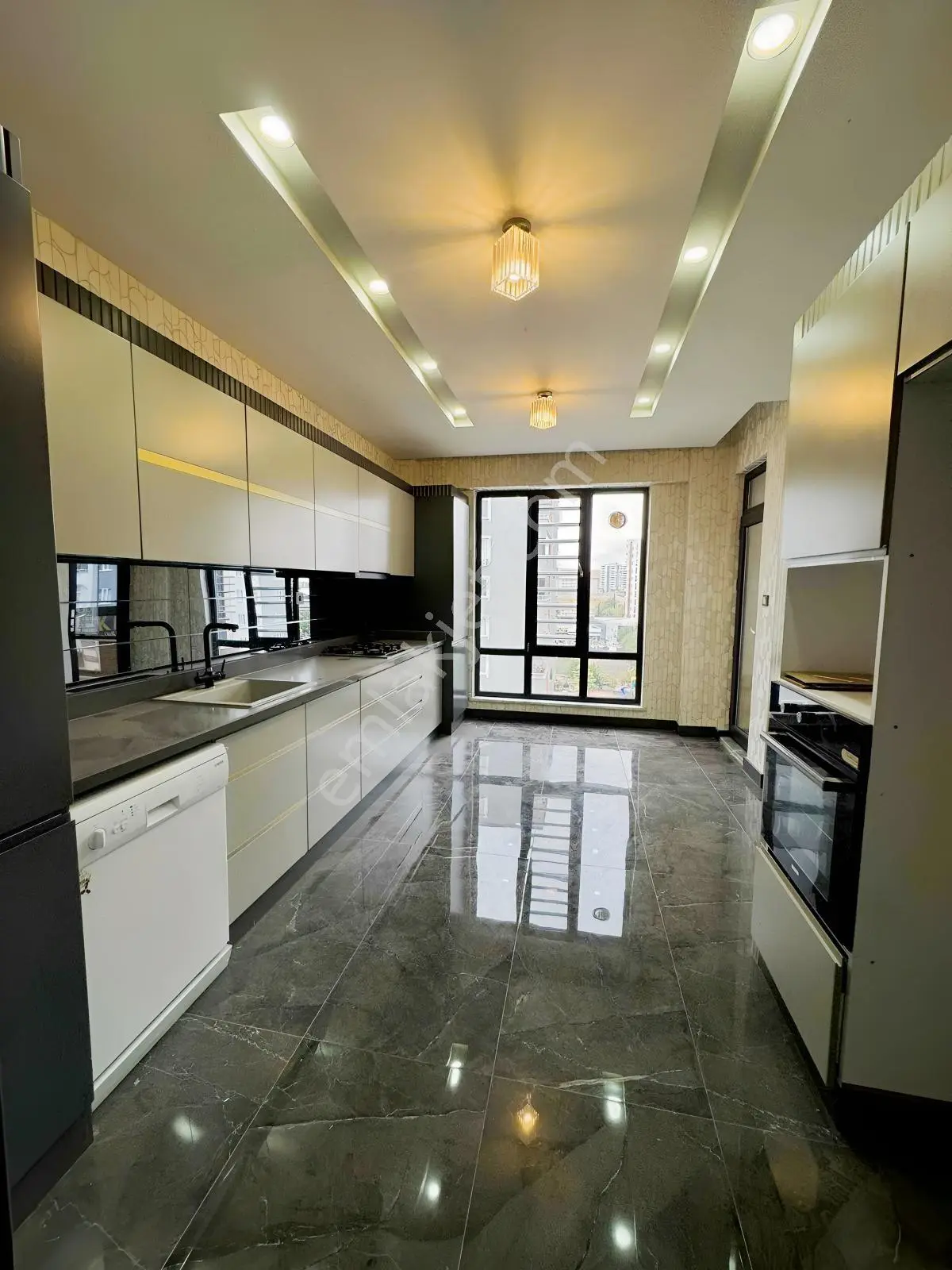 Fıstıklık Mah'de Muhteşem Konumuyla Ultra Lüks 2+1 Satılık Daire — fotoğraf 31