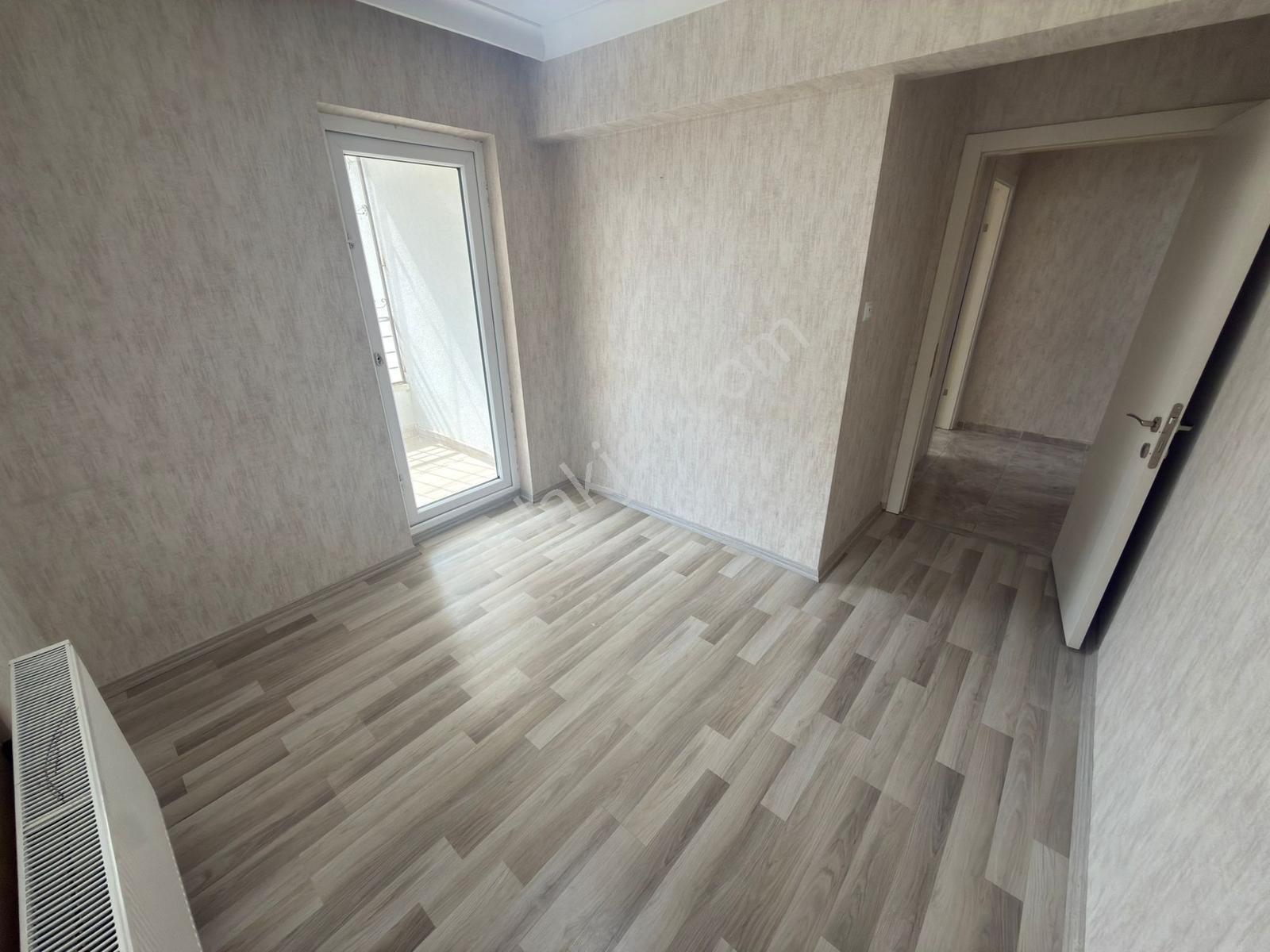 Keçiörende 3+1 Giriş Katta Acil Satılık Yapılı İskanlı Daire — fotoğraf 26