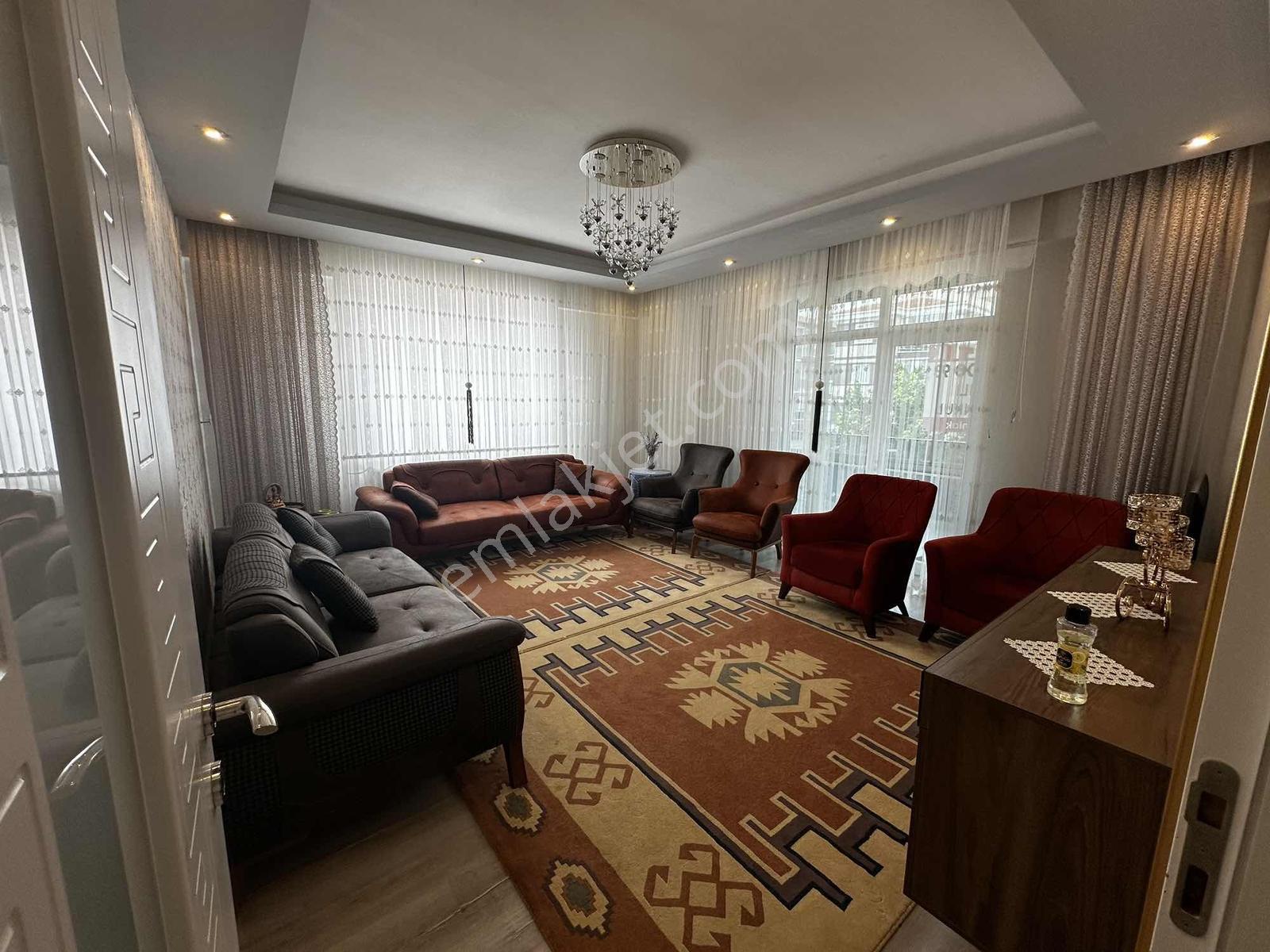 Selehaddın Eyyubi Mah.arakat Geniş Ve Ferah 3+1 Satılık Daire — fotoğraf 9