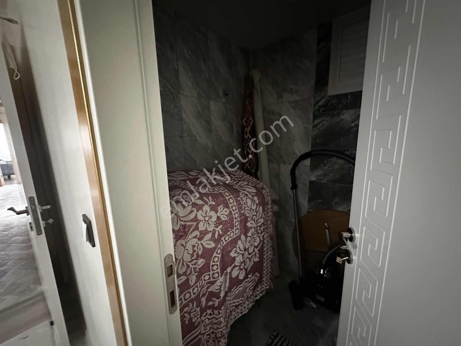 Selehaddın Eyyubi Mah.arakat Geniş Ve Ferah 3+1 Satılık Daire — fotoğraf 20
