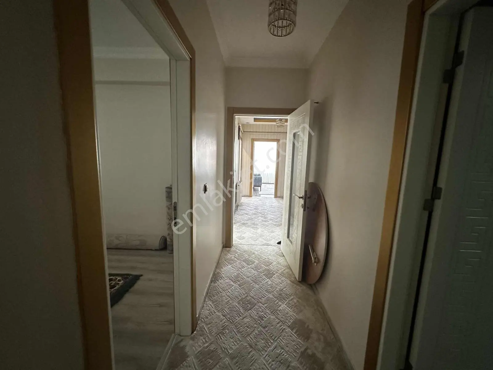 Selehaddın Eyyubi Mah.arakat Geniş Ve Ferah 3+1 Satılık Daire — fotoğraf 22