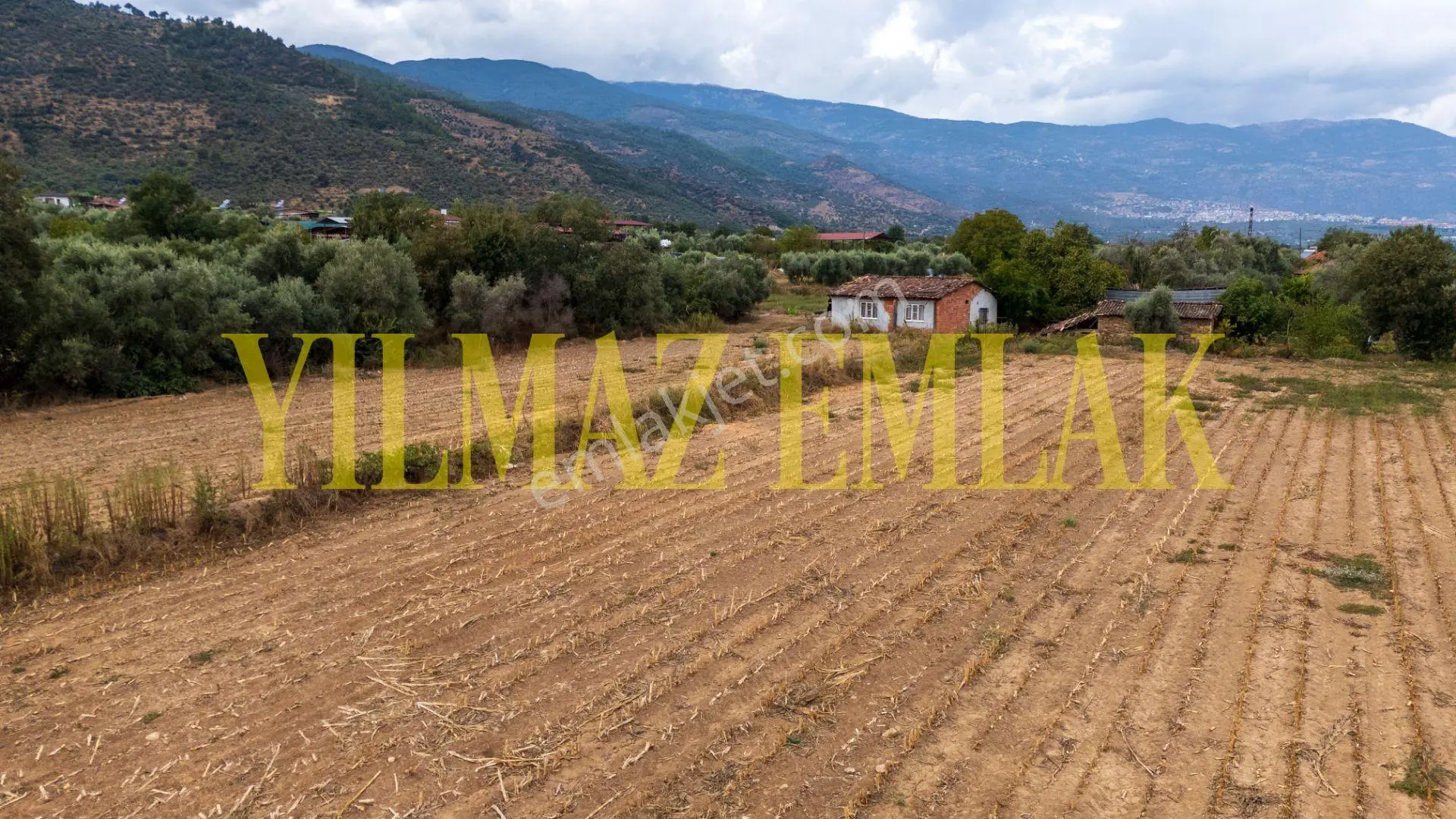 647 Aydın Bozdoğan Yaka Mahallesinde Satılık 3713 M² İmarlı Arsa — fotoğraf 8